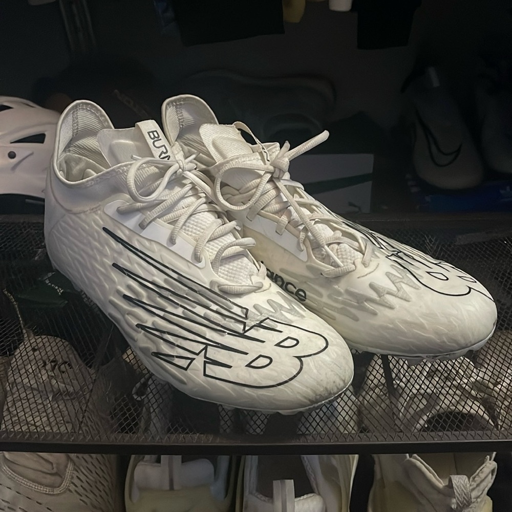 New balance burn cleats